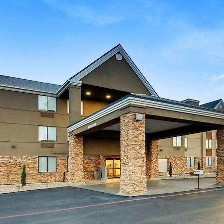 Best Western Plus Riata Hotel Brownwood Exterior photo