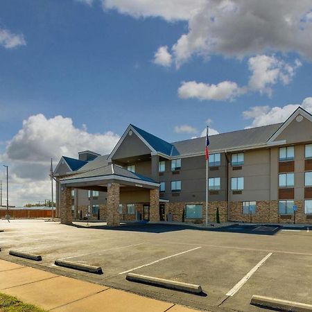 Best Western Plus Riata Hotel Brownwood Exterior photo